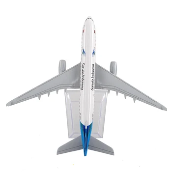 1/400 Mēroga Sakausējuma Lidmašīnu Airbus a330 Garuda Indonesia 16cm Sakausējuma Plaknes Modeli, Rotaļlietas Bērniem, Bērnu Dāvanu Kolekcija
