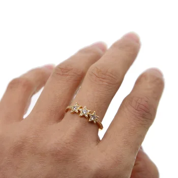 2019 jaunu ieradās rūpnīcas vairumtirdzniecības vienkāršs klasisks rotaslietas sievietes pirkstu glītu cz zvaigžņu gredzens