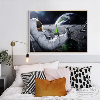 Astronauti Uz Mēness Smieklīgi Kanvas Glezna Plakāti Un Izdrukas Sienas Art Pictures Par Dzīves Telpu Dekorēšana Mājas Dekoru Plakat
